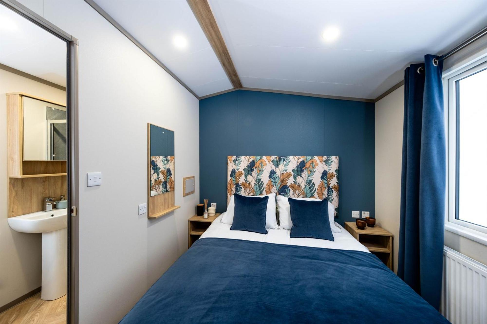 Lomond Woods Holiday Park Balloch Room photo