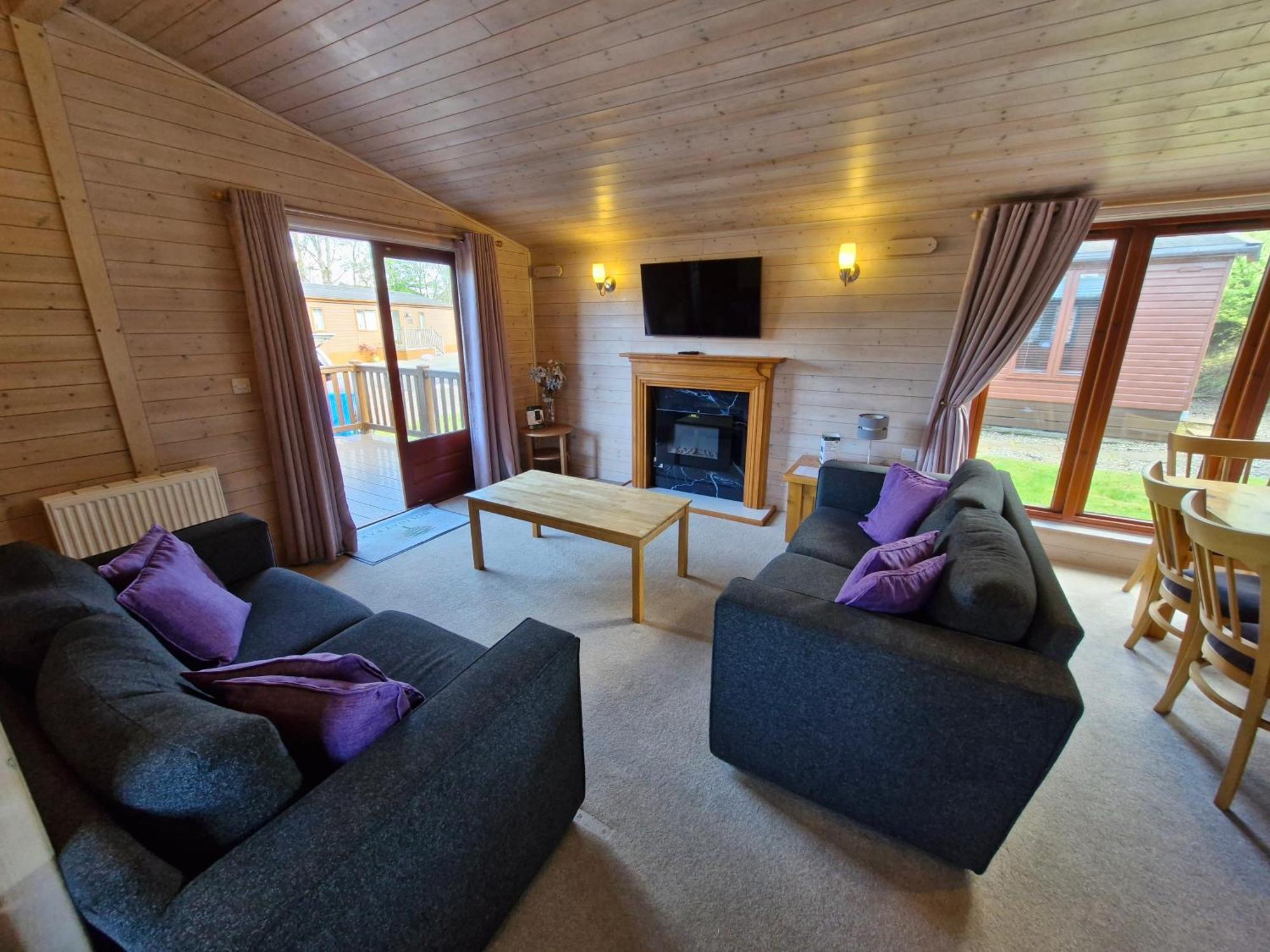Lomond Woods Holiday Park Balloch Room photo